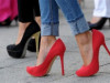 Augstpapēžu kurpju nēsāšana ikdienā var atstāt nelabvēlīgu iespaidu uz sievietes veselību